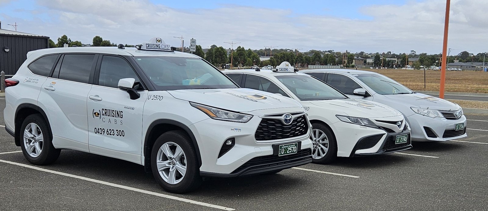 Torquay taxis and Anglesea taxis services for smooth travel across the Surf Coast